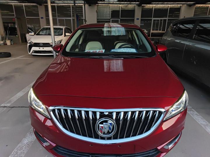 Verano 2015 Sedan 15S AT Leading photo 2
