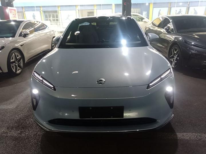 ET5 2024 75kWh photo 2