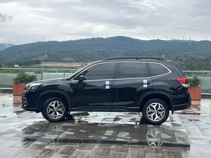 Forester 2021 2.0i Luxury photo 4