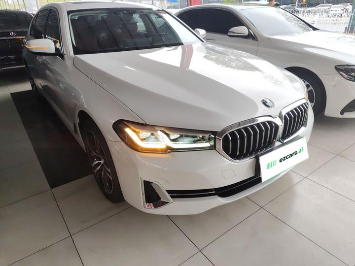5 Series 2022 Facelift 530Li Leading Luxury photo 3