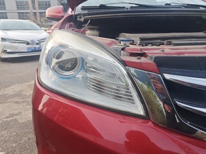 C30 2015 1.5L MT Comfort photo 7