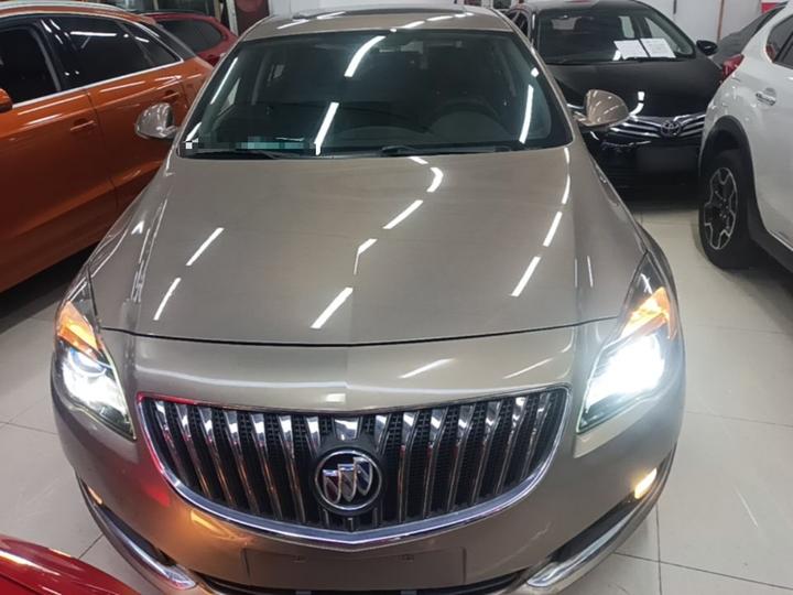 Regal 2015 1.6T Leading Tech photo 2