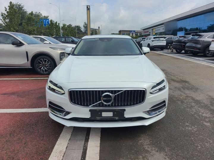 S90 2020 T5 Luxury photo 2