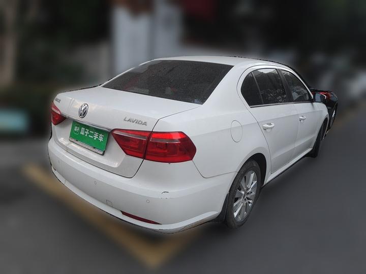Lavida 2015 1.6L AT Comfort photo 6