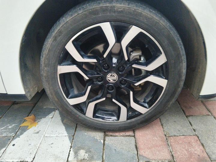 MG4 EV 2026 437 photo 8