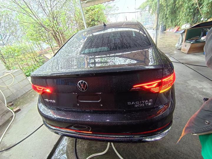 Sagitar 2025 300TSI DSG photo 3