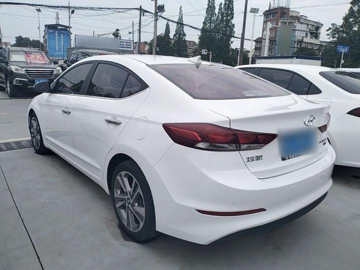 Elantra 2016 1.6L AT Smart Elite photo 4