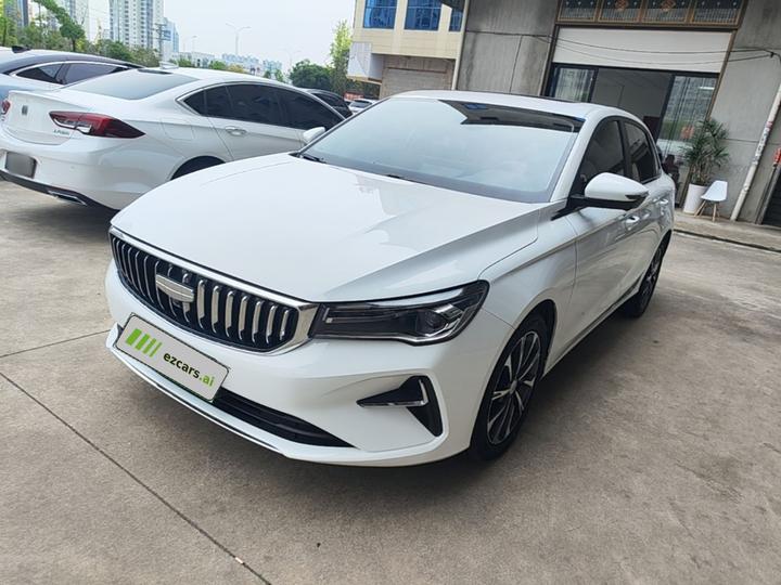 Emgrand 2025 4 1.5L CVT Premium
