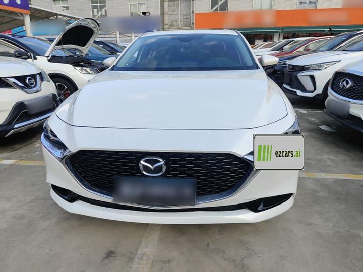 3 Axela 2021 2.0L AT photo 2