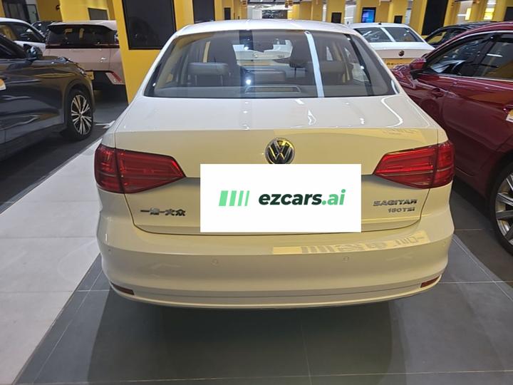Sagitar 2018 180TSI DSG Exclusive photo 3
