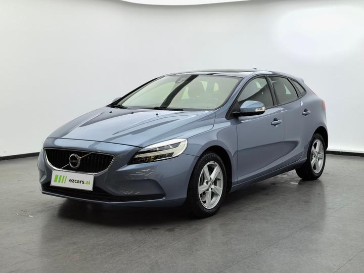 V40 2018 T3