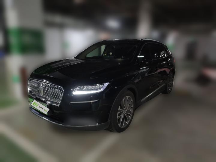 Nautilus 2021 2.0T AWD