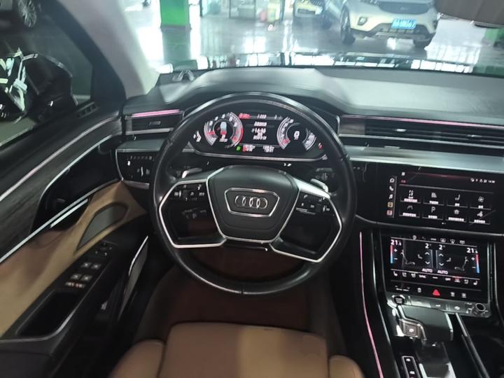 A8 2021 A8L 55 TFSI quattro Premium photo 6