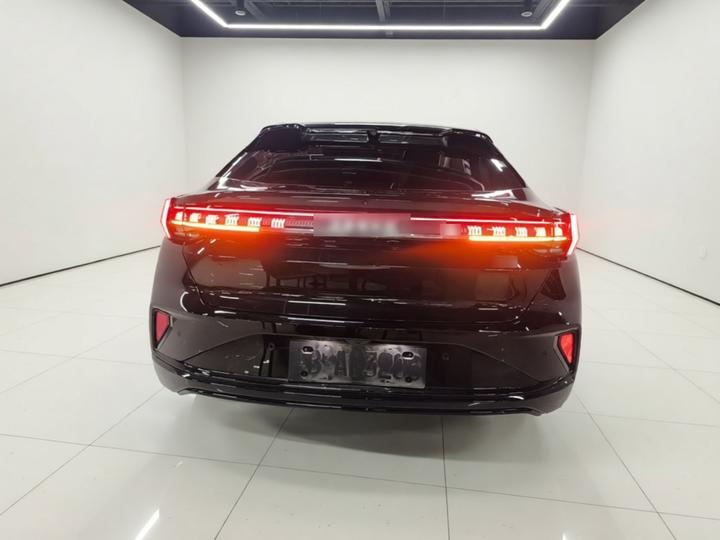 001 2024 YOU 100kWh AWD photo 5