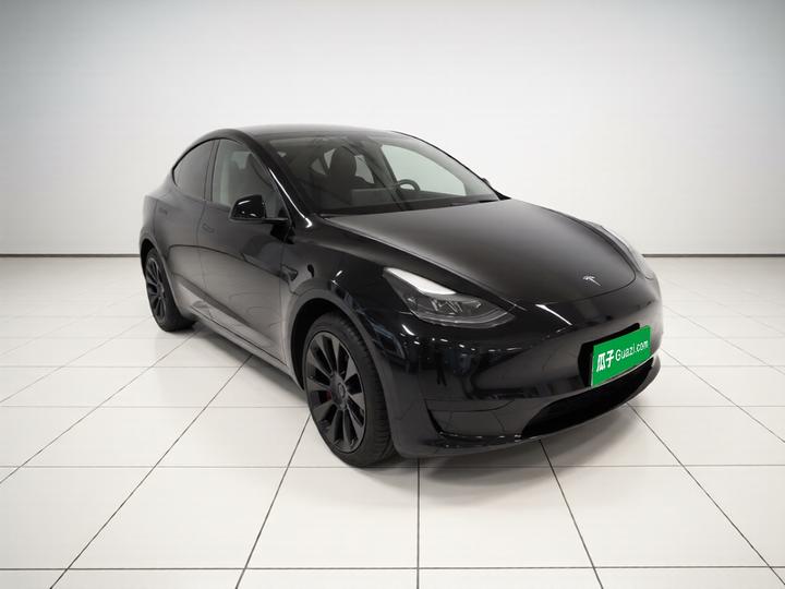 Model Y 2022 RWD photo 3