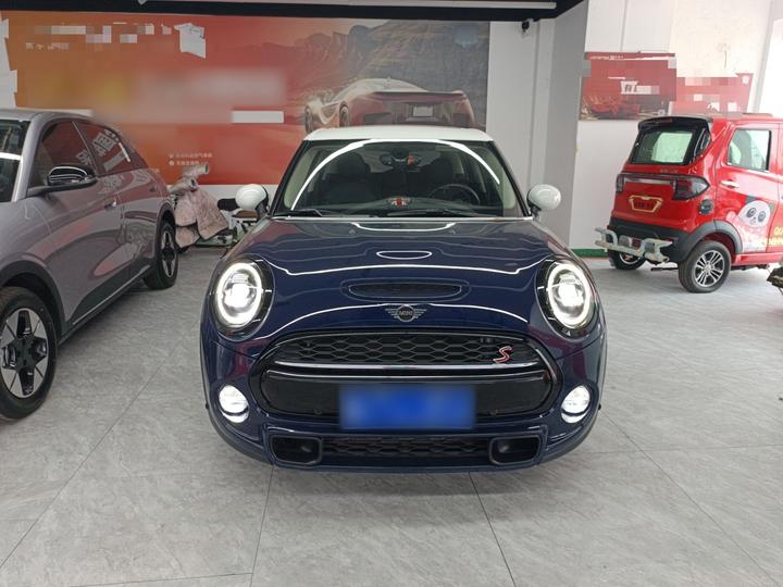 2019 2.0T COOPER S 5-Door photo 2