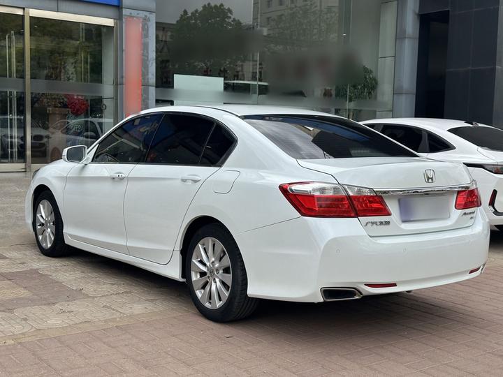 Accord 2015 2.4L EX Luxury photo 4