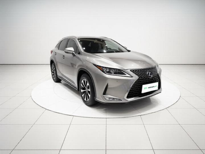 RX 2020 Facelift 300 RWD Comfort photo 3