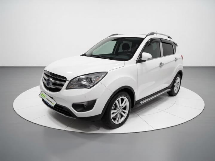 CS35 2014 1.6L AT Luxury IV