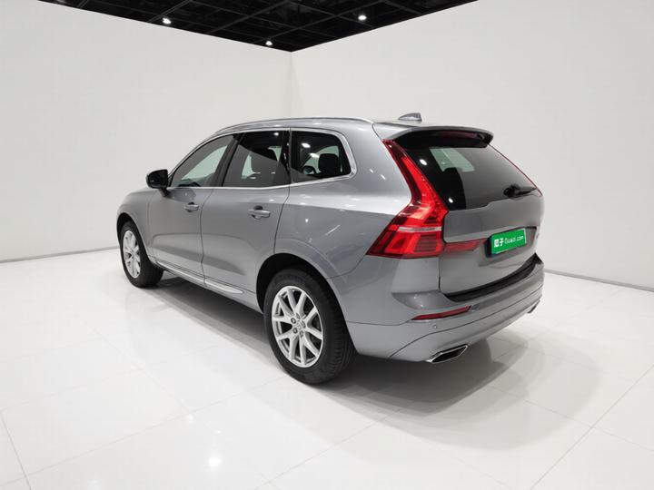 XC60 2021 T5 AWD Luxury photo 4
