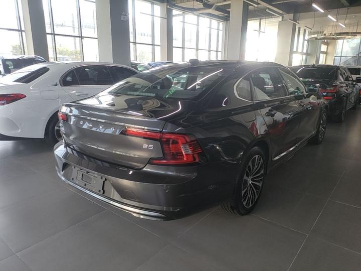 S90 2024 B5 Luxury photo 6