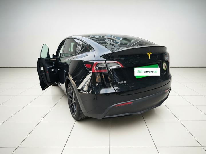 Model Y 2022 Facelift RWD photo 4