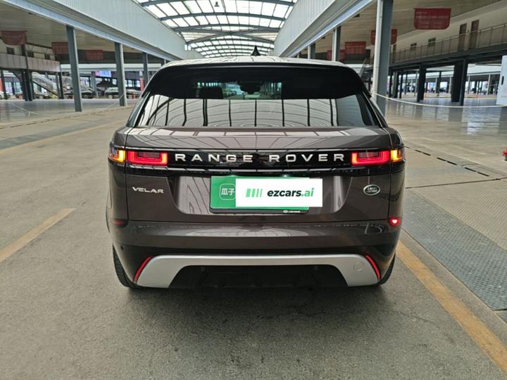 Range Rover Velar 2022 250PS photo 3