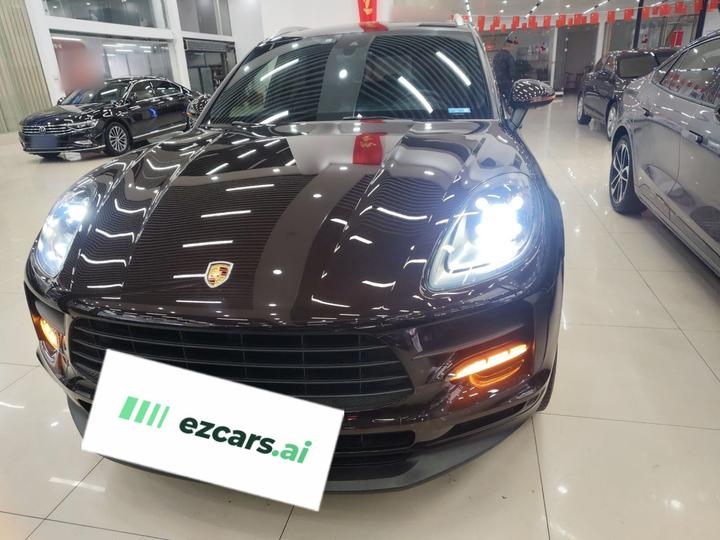 2018 Macan 2.0T photo 2