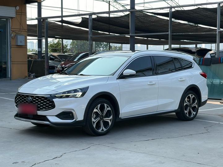 Focus Active 2021 EcoBoost 180 AT