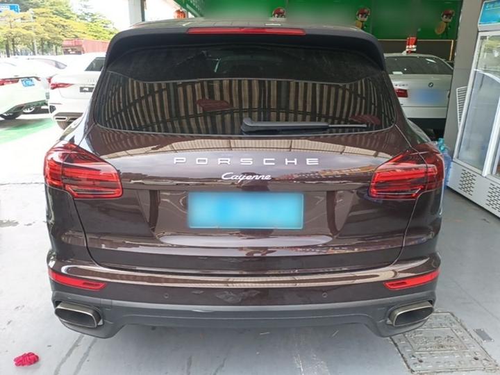 2015 Cayenne 3.0T photo 5