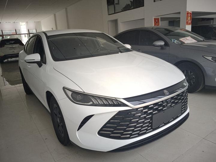 Qin PLUS 2025 DM-i ADAS 55KM Leading photo 3