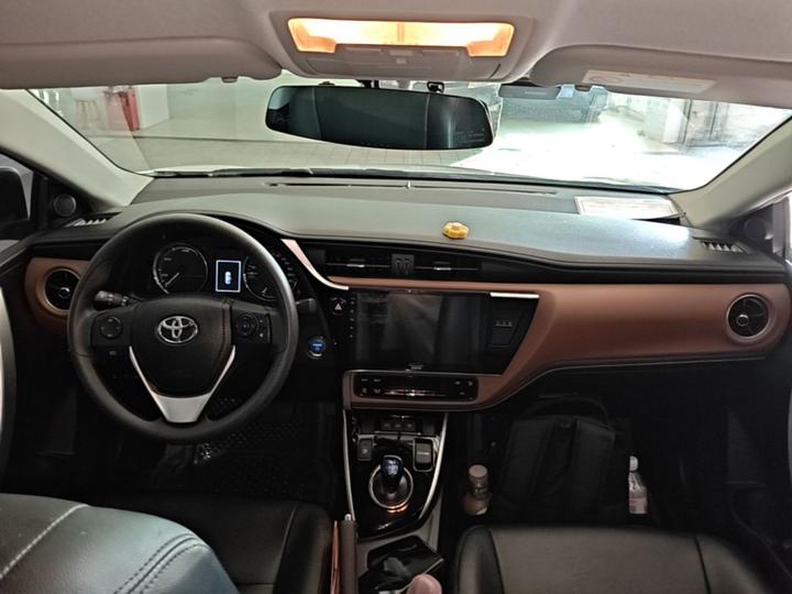 Corolla Hybrid E+ 2019 1.8L E-CVT photo 5
