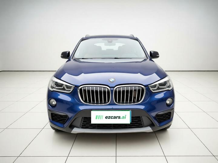 X1 2018 sDrive20Li Leading photo 2