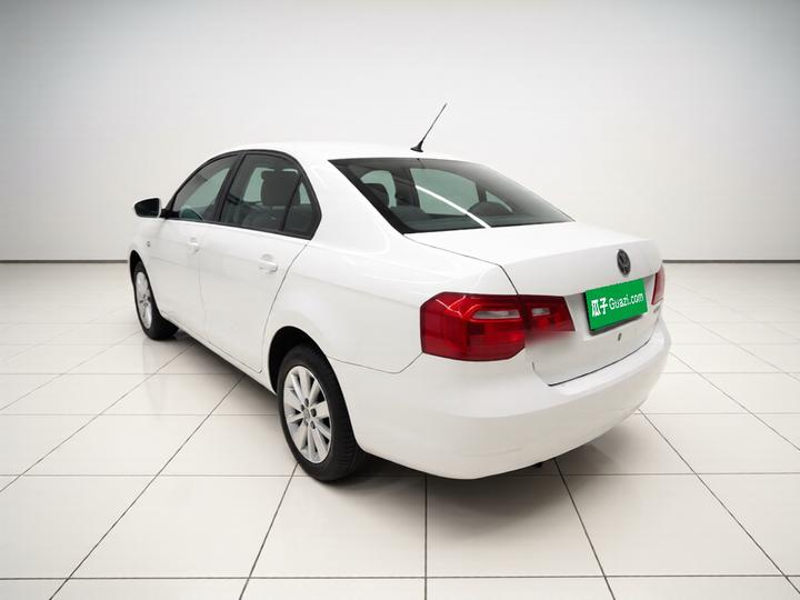 2015 1.4L MT Comfort photo 4