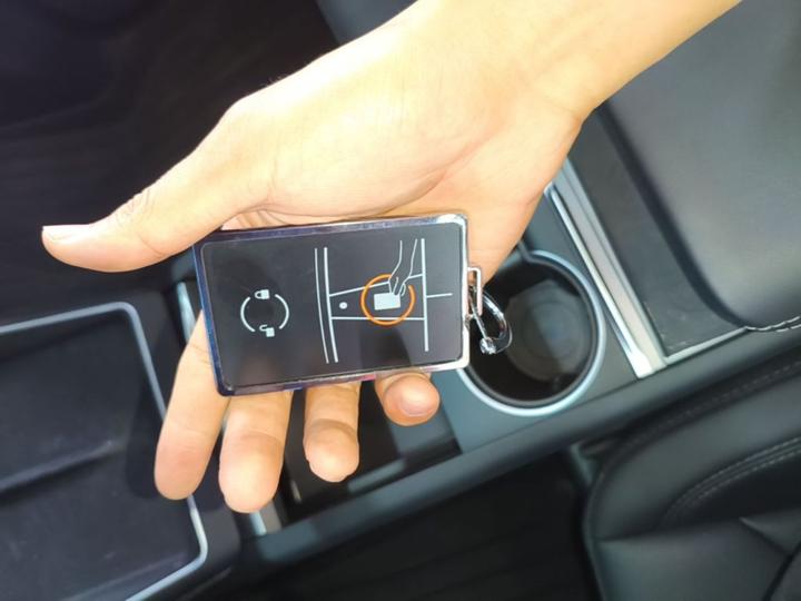 Model Y 2026 RWD photo 8