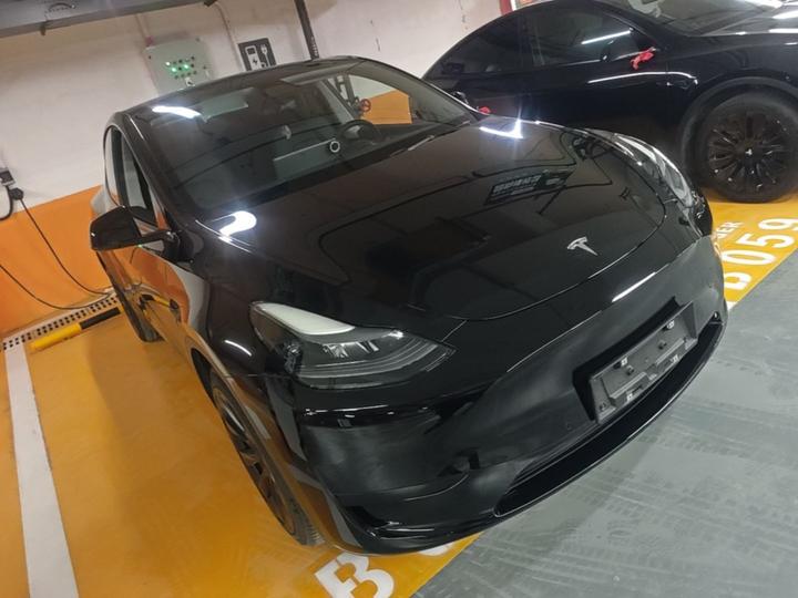 Model Y 2022 Facelift RWD photo 3