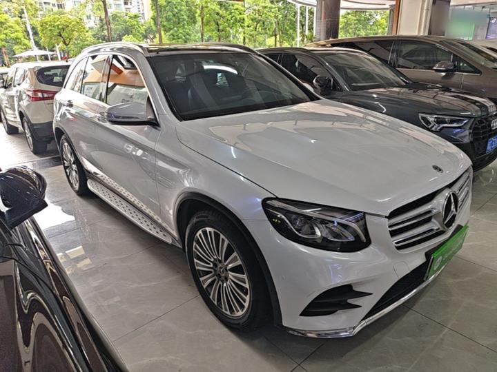 GLC 2017 GLC 260 4MATIC Dynamic photo 3