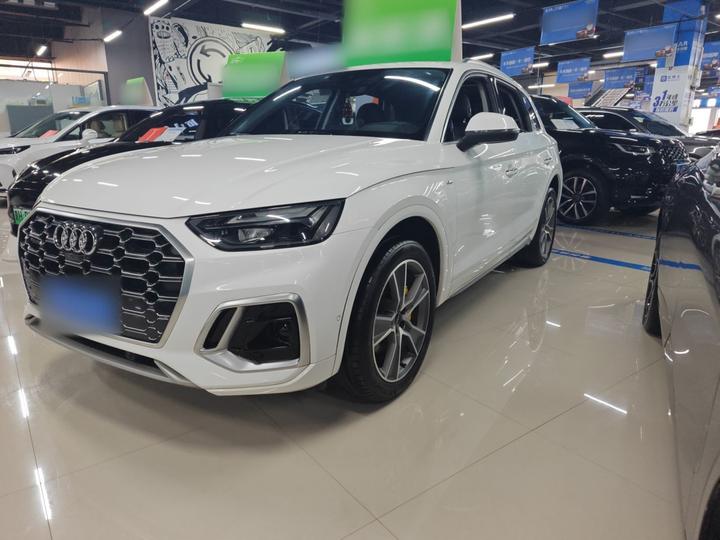 Q5L 2022 45T Luxury Dynamic