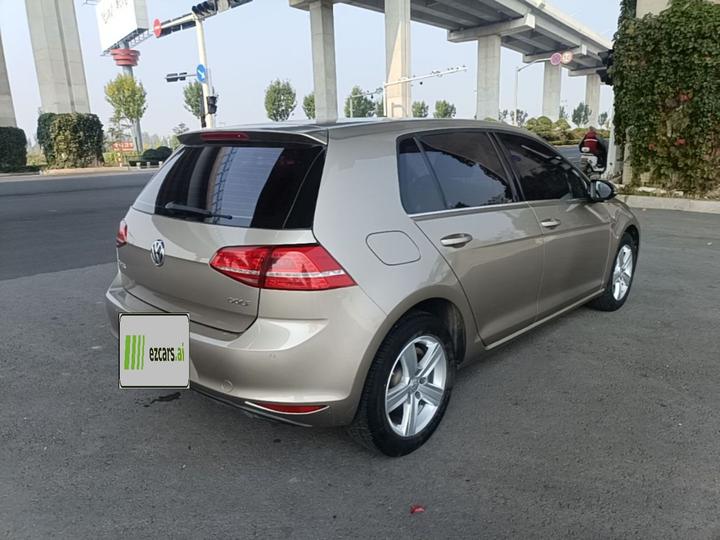 Golf 2016 1.6L AT Comfort photo 4