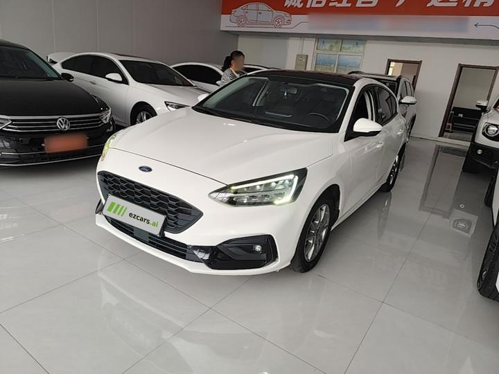 Focus 2021 Hatchback EcoBoost 180 AT