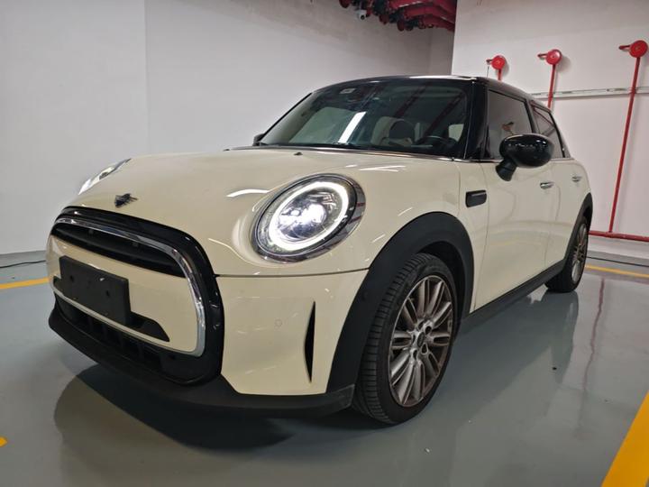 2022 1.5T COOPER Classic 5-Door