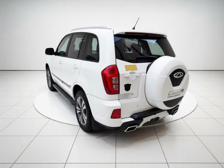 Tiggo 3 2014 1.6L MT photo 4