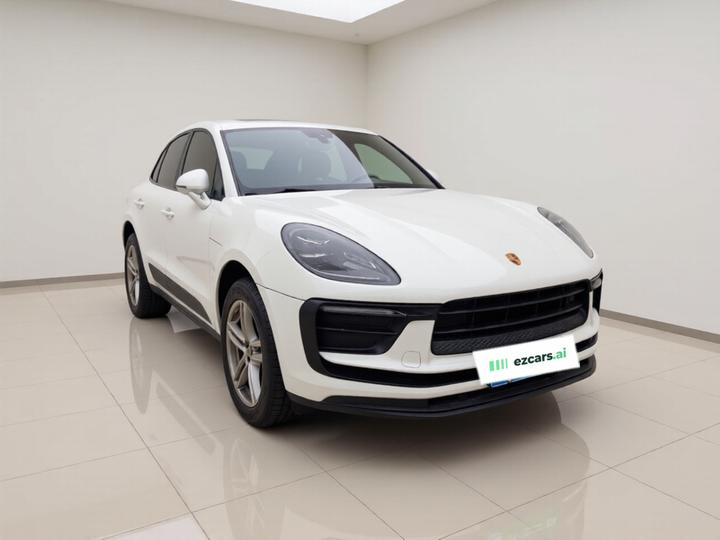2024 Macan 2.0T photo 3