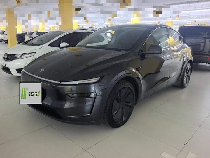 Model Y 2025 RWD