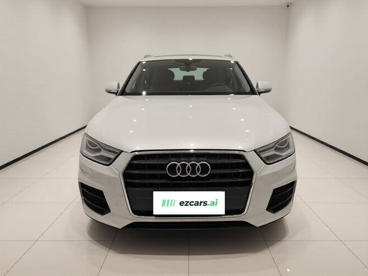 Q3 2017 30 TFSI Standard photo 2
