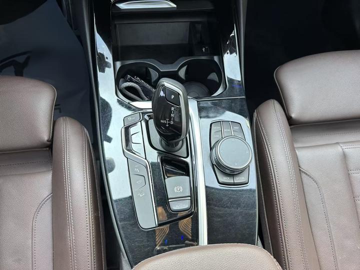 X3 2019 xDrive28i M Sport Package photo 6