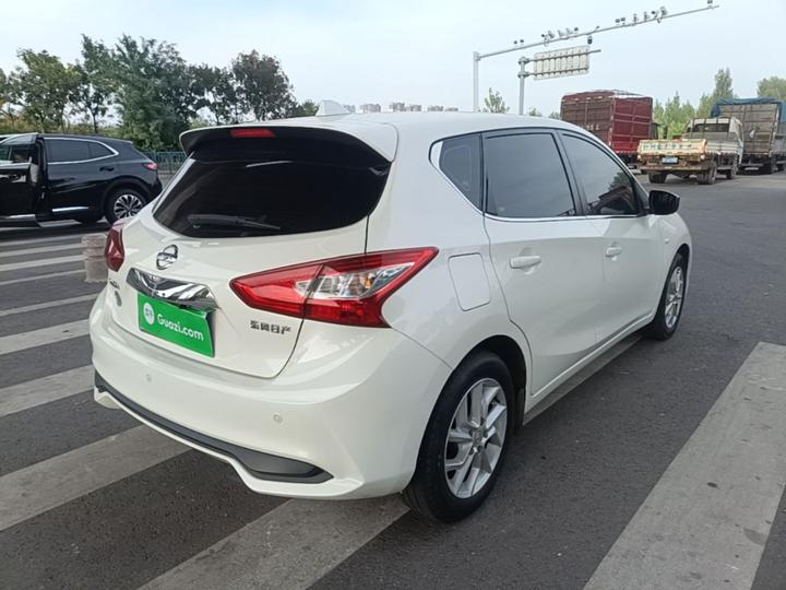 Tiida 2021 1.6L CVT photo 4
