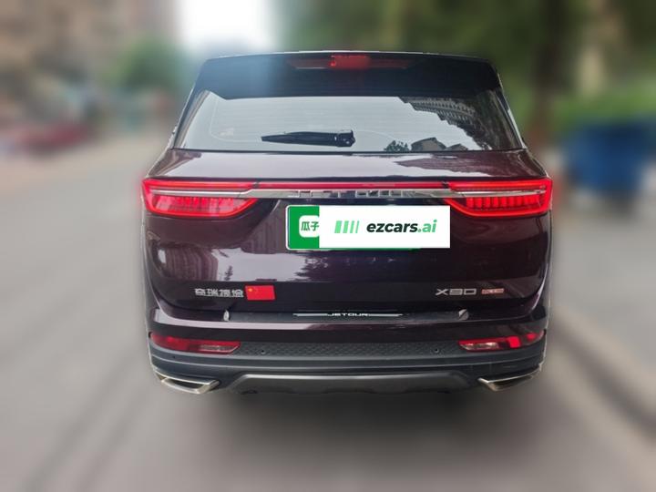 X90 PLUS 2021 1.6TD DCT 7-Seater photo 5
