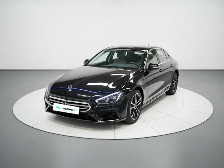 E-Class EV 2022 Facelift E 350 e L PHEV photo 2