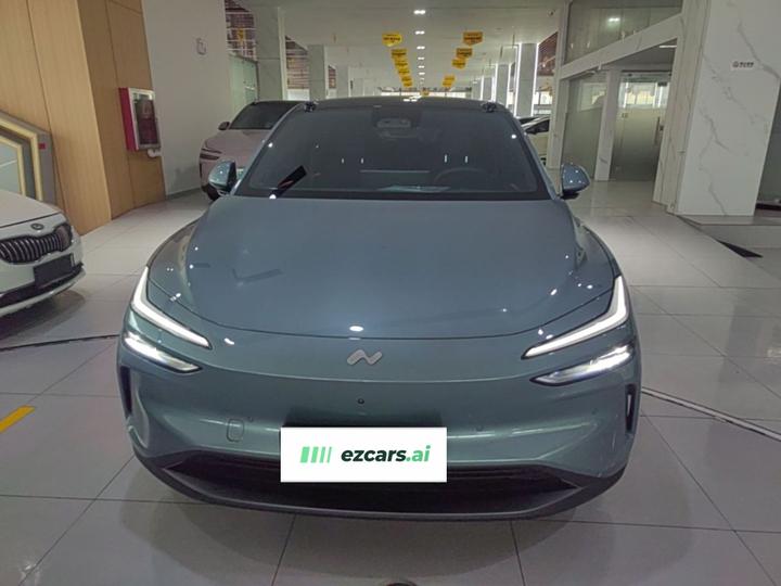 L60 2024 60kWh RWD photo 2